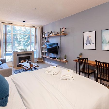 Bright Suite At Ski In/Out Glacier Lodge! Γουίστλερ Εξωτερικό φωτογραφία